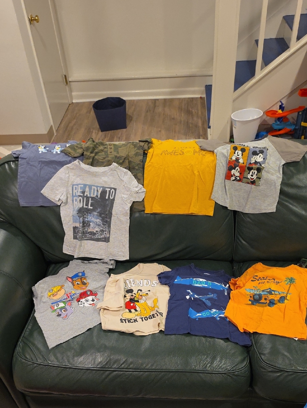 Assorted Boys Graphic Tee Lot - Yellow, Gray, Blue, Orange
